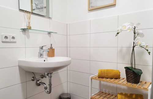 Brandenburg an der Havel Apartment | Welcome to HOGULU - House 1, Apartment 5 in Brandenburg an der Havel!