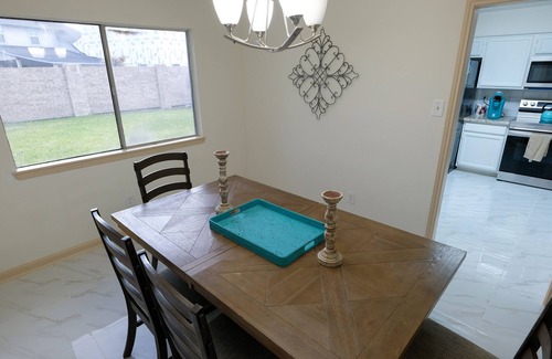 FM 1960 House | Welcome 4 Bedroom house North Houston!