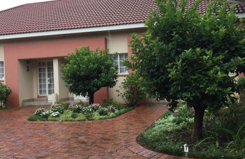 Three Rivers House | Welcome Guest House