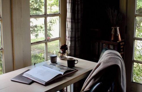 Harters Heights House | Welcome to A Scholarly Retreat, just a stroll from campus