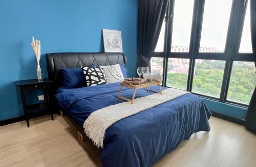 Ara Damansara Apartment | welcome to Aliya 3 room fix 6-7Pax