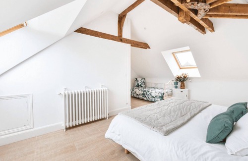 Becherel Hotel | Welcome to Arsene Gardens