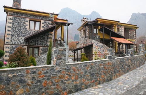 Vlachiana House | Welcome to Guesthouse Yades, Double Studio!