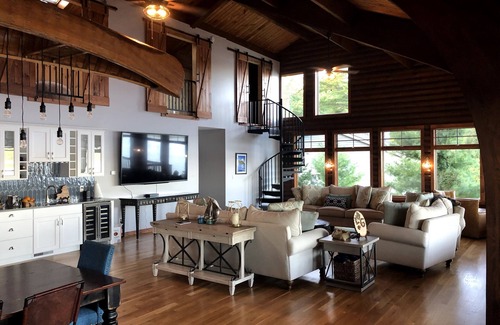 North Lake George House | WELCOME TO ON THE ROCK - A RECENTLY RENOVATED BEAUTIFUL LAKE FRONT HOME