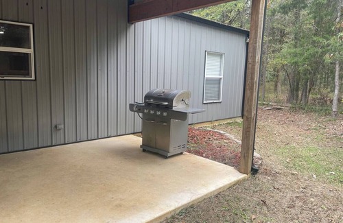 Mount Vernon House | Welcome to our “cozy modern country home near the beautiful Lake Cypress Springs