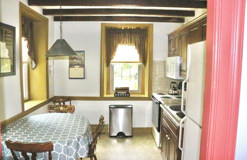 Salunga House | Welcome to our farm and guest house in Amish Country!
