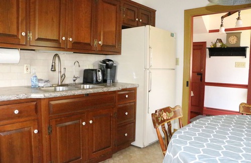 Salunga House | Welcome to our farm and guest house in Amish Country!