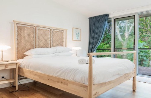 Ocean Shores House | Welcome To Paperbark