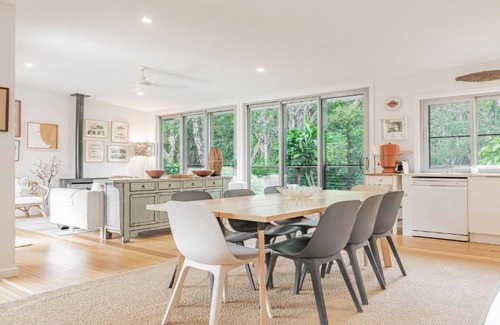 Ocean Shores House | Welcome To Paperbark