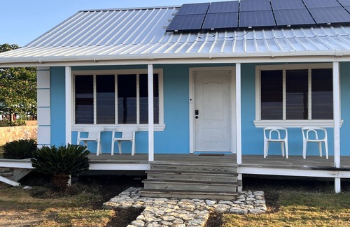 Nord-Est Department House | Welcome to Paradise - A Tranquil Country Retreat!