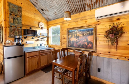 Wimberley Cottage | Welcome to RusTx Ranch Cozy Country Cottage #5!