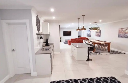 Leura Apartment | Welcome to the Blue Mountains, Leura's Very own Sweet Retreat