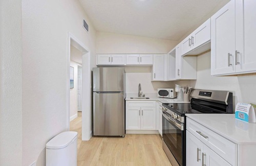 Cocoa Beach Apartment | Welcome to The Drift – Your Laid-Back Beach Escape in Cocoa Beach! Full Property