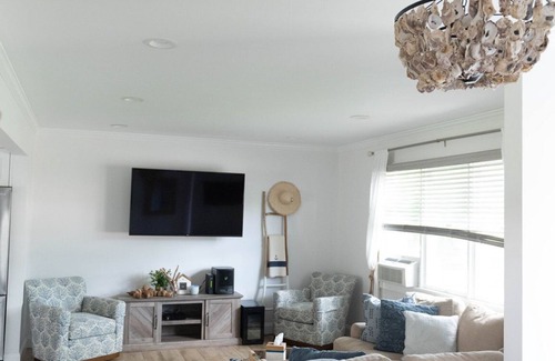 Culloden Shores House | Welcome to The Harbor House