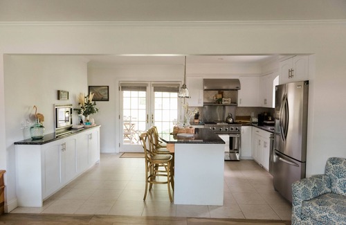 Culloden Shores House | Welcome to The Harbor House