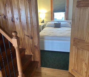 Northwood House | Welcome to the Lake