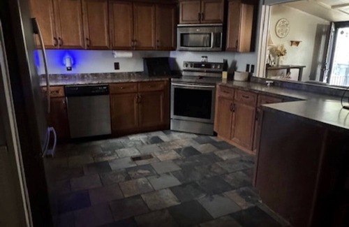 Kenvir House | Welcome to The Mayor's Retreat! 4-bedroom house in Evarts KY. Book now