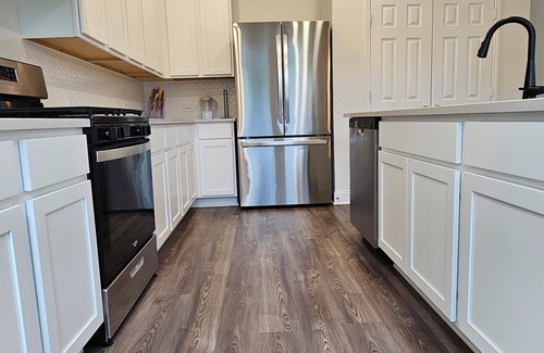 Justin House | Welcome to the Preserve! A charming custom build 3-bedroom house with amenities