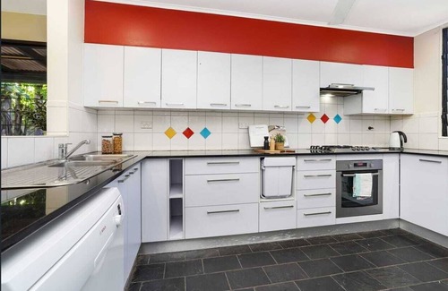 Fannie Bay Apartment | Welcome to this stunning 4BR Pet-Friendly Pool Paradise!