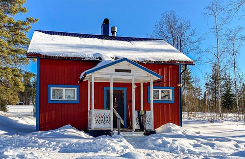 Vemhan House | Welcome to this cozy accommodation in the mountains.