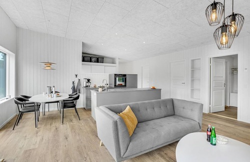 Hoensinge House | Welcome to this modern vacation home in Hønsinge Lyng.