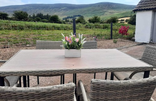 County Waterford House | Welcome to this peaceful escape .Tucked away in the scenic hills of kilbrien,
