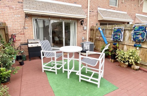 Indian Harbour Beach House | Welcome to Your Coastal Retreat in Indian Harbour Beach, FL!