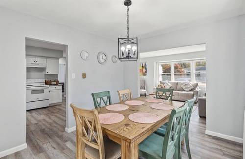 Pennsville House | Welcome to Your Perfect Getaway! Close to Wilmington, Newark, and Philadelphia!