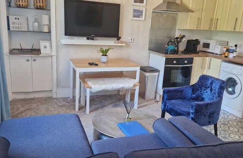Millport Apartment | Welcome to your island home on the magical little island of Cumbrae.