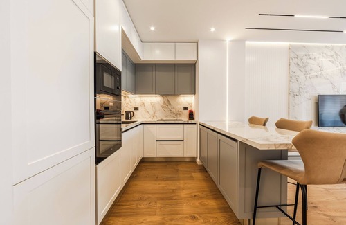 Vlore Apartment | Welcome to your serene beach house