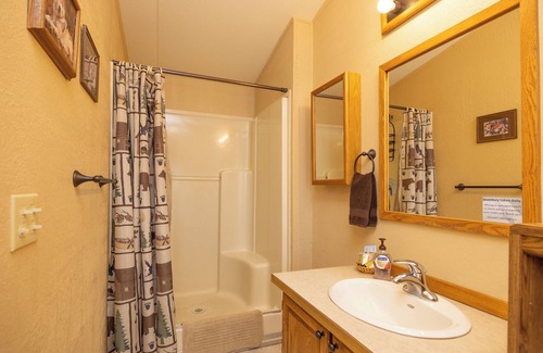 Concrete House | Welcome to your year-round mountain getaway and historic ranch in the foothills of the North Cascades!