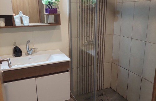 Esenyurt Apartment | Welcoming 2-bedroom apartment with WiFi in Istanbul, Esenyurt
