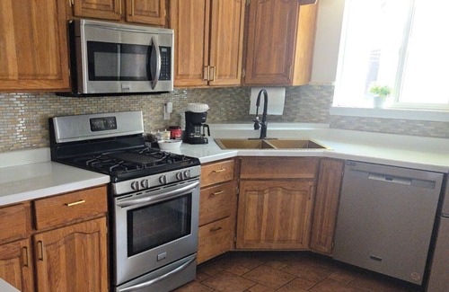 Rio Rancho House | Welcoming 2-bedroom house with AC in Rio Rancho
