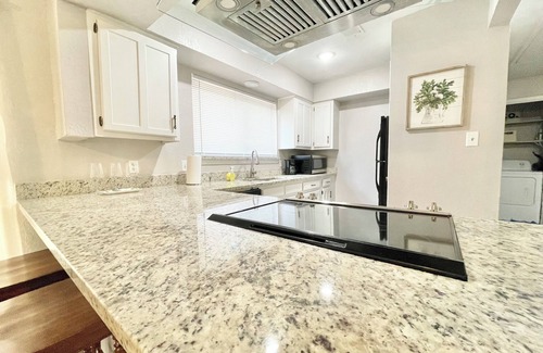 West Arlington House | Welcoming all traveling professionals - 30 day stays