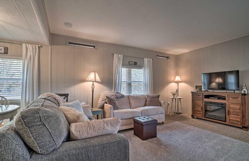 Hayesville House | Welcoming Cabin Less Than 10 Miles from Hayesville!