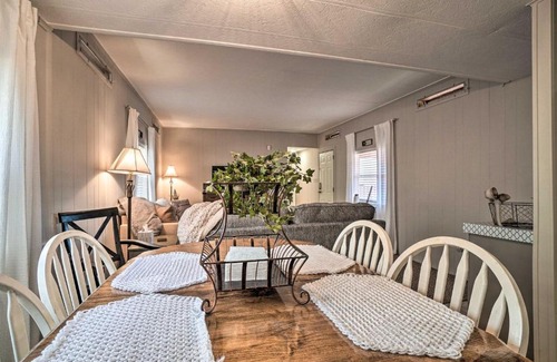 Hayesville House | Welcoming Cabin Less Than 10 Miles from Hayesville!