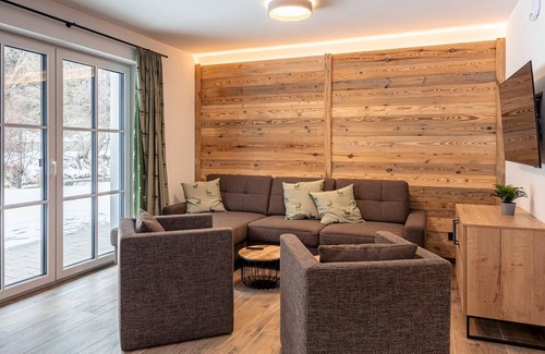 Mariapfarr Ski Chalet | Welcoming Chalet in Mariapfarr with Private Sauna