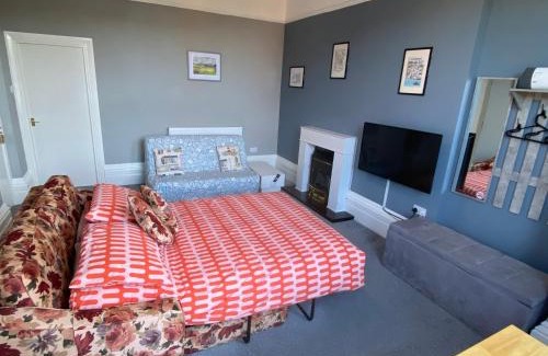 New Brighton Apartment | Well-appointed apartment in New Brighton