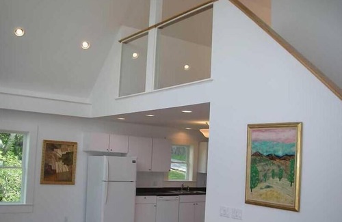 Georgetown Cottage | Well appointed cottage in sought after Bay Point