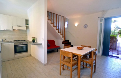 Lido delle Nazioni House | Well furnished vertical house with garden at mt. 500 from the sea