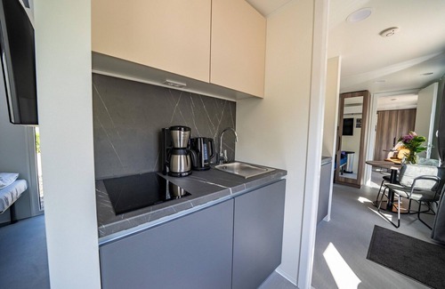 Municipality of Amstelveen Ski Chalet | Well-kept studio with kitchenette, near Amsterdam