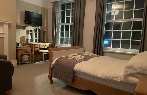 Seaford Hotel | Wellington Hotel