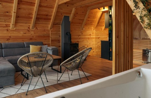 Tuzla Canton Villa | Wellness Borealis