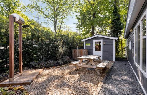 Municipality of Rhenen Villa | Wellness Lodge mit Hottub | 2 personen