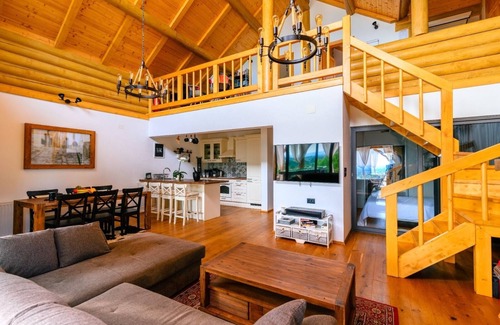 Jastrebarsko House | Wellspring House for rest - Live in harmony with nature