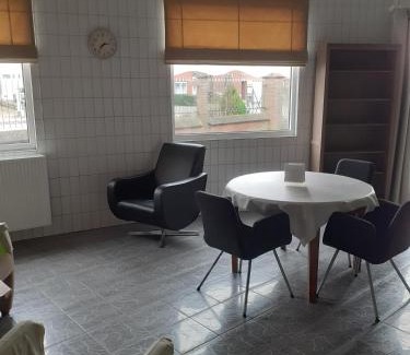 Roosbeek Apartment | Wenceslas cobergher appartement I