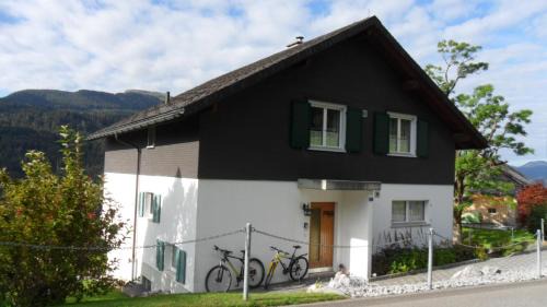 Arth House | Wenk Elisabeth