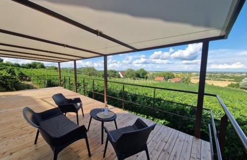 Bataszek Apartment | Werner Apartman