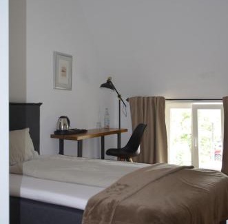 Reilingen Bed & Breakfast | Wersauer Hof - Ferme Auberge