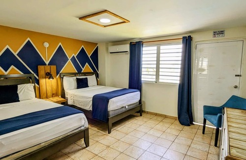 Pedernales Hotel | West Coast Inn's